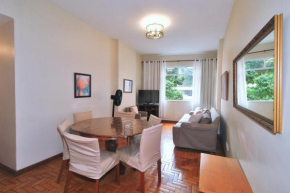 Belo sala 3 quartos com 2 suites para 6 pessoas